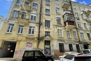 коммерческая по адресу Чеховский пер., 9