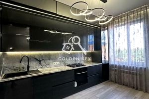 квартира за адресою Визволення, 3