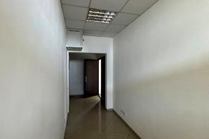 коммерческая по адресу Отакара Яроша ул., 18