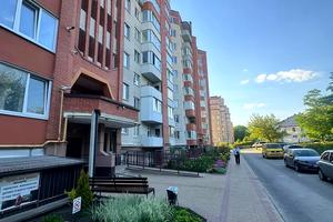квартира за адресою Довженка вул., 26
