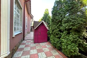 будинок за адресою 64-та садова