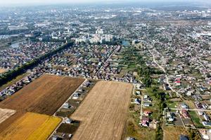 участок по адресу Драй-Хмари