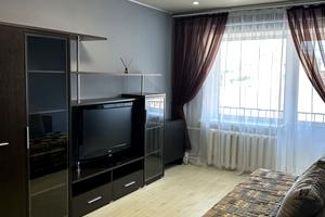 квартира за адресою Воскресенська вул. (Леніна), 12