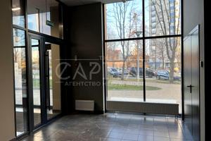 комерційна за адресою Деміївська вул., 27