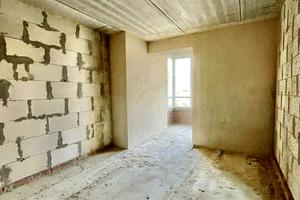 квартира за адресою Домбровського вул., 3