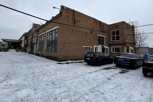 комерційна за адресою Тупикова вул., 1