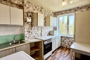 квартира за адресою Айвазовського вул., 4