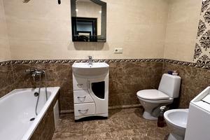 квартира за адресою Жасминова вул., 5б