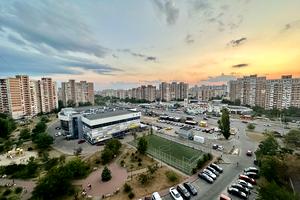 квартира за адресою Червоної Калини просп. (Володимира Маяковського), 50