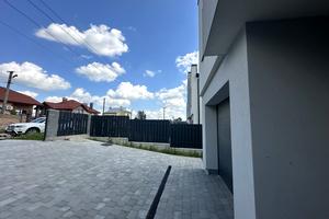 будинок за адресою Володимира Великого вул.
