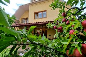 будинок за адресою Кавказька вул.