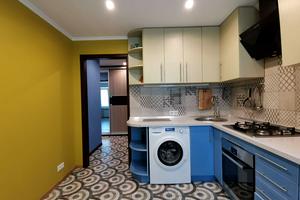 квартира за адресою Автозаводська вул., 48