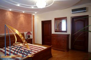 будинок за адресою Украинская, 1