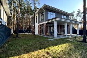будинок за адресою Василя Липківського вул.