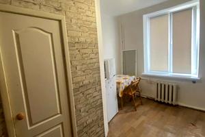 кімната за адресою Футуристів пров., 9
