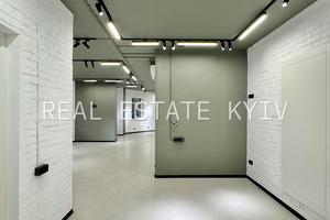коммерческая по адресу Леси Украинки бульв., 7-Б