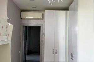 квартира за адресою Літературна вул., 8