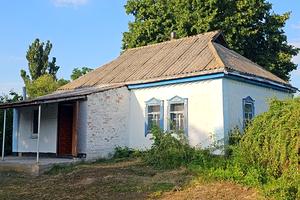 будинок за адресою с. Сотниківка, Миру вул.