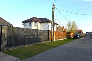 будинок за адресою Весняна