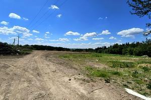 участок по адресу с. Шаровечка, 