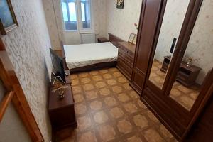 квартира за адресою Космонавтів вул., 86