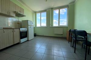 комерційна за адресою Кільцева дорога вул., 124