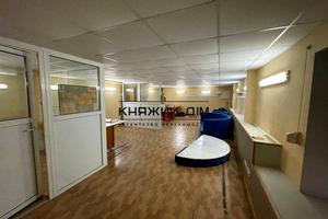 комерційна за адресою Михайла Донця вул., 19