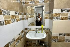 комерційна за адресою Джона Ленона вул., 37