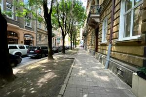 коммерческая по адресу Ковжуна ул., 3