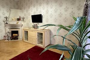 квартира за адресою Івана Богуна вул., 7