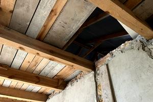 будинок за адресою Небесної Сотні просп. (Маршала Жукова)