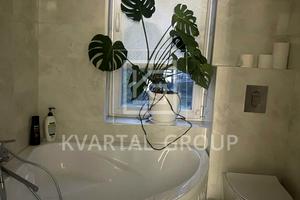 будинок за адресою Яснополянська вул., 25