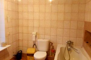 будинок за адресою Київська вул., 142