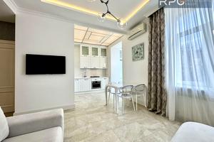 квартира за адресою Заньковецької вул., 8