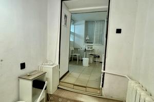 комерційна за адресою 23 Серпня вул., 58
