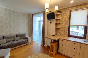 квартира за адресою Університетська вул., 25