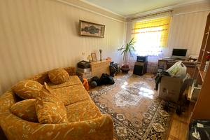 дом по адресу Демидівська
