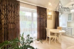 квартира за адресою Небесної Сотні, 3
