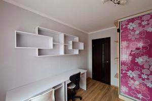 квартира за адресою Крайня, 1