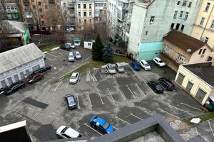 коммерческая по адресу Большая Васильковская ул. (Красноармейская), 34