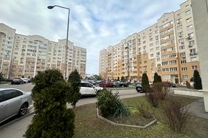 комерційна за адресою Горького, 5 В