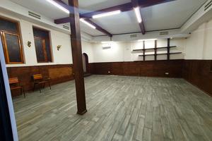 комерційна за адресою Садова вул., 84