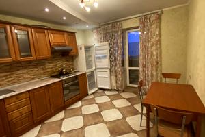 квартира за адресою Сулеймана Стальського вул., 30