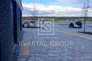 комерційна за адресою Соборна вул., 2К