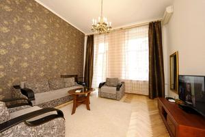 квартира за адресою Костельна вул., 7