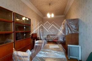 квартира за адресою пл.Визволення, 1