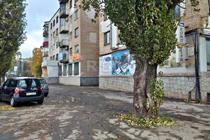 комерційна за адресою Кобилянського вул., 219