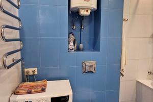 квартира за адресою Владислава Бувалкіна вул., 54-Б