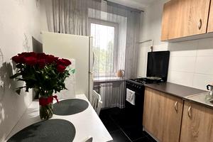 квартира за адресою Олени Теліги вул., 57