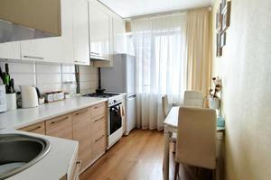 квартира за адресою Калинова вул., 73